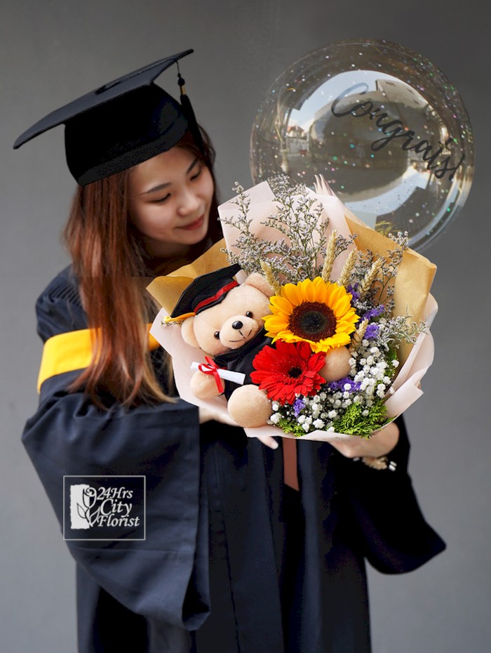 Graduation Flower Bouquet and Balloon