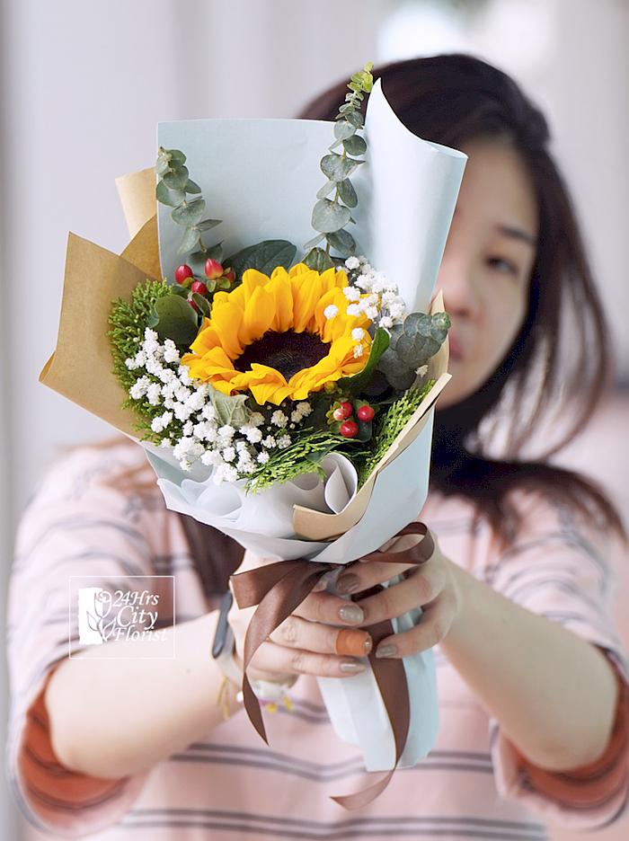 you are my sunshine - single stalk sunflower bouquet delivery